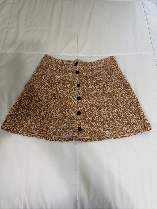 Kendall & Kylie Dresses & Skirts - Kendall & Kylie Brown Floral Button-Front Skater Skirt
